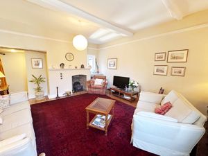 Lounge- click for photo gallery